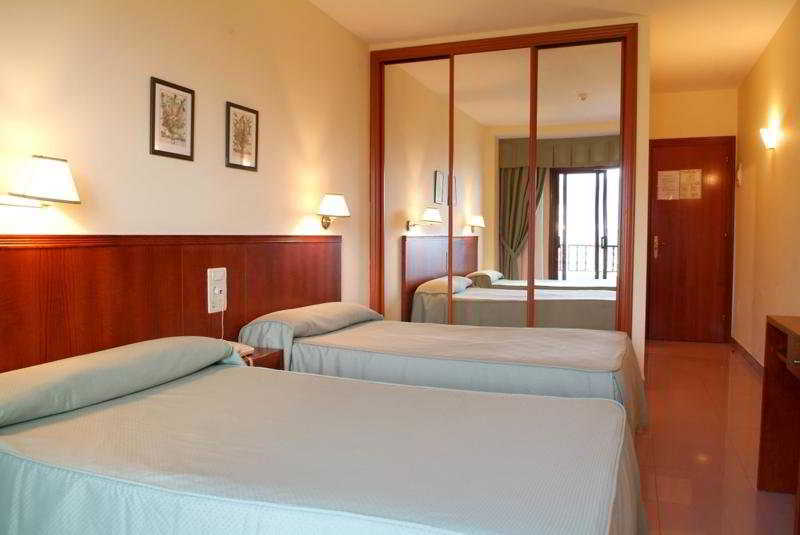 Hotel Restaurante Glasgow Villadesuso Eksteriør bilde